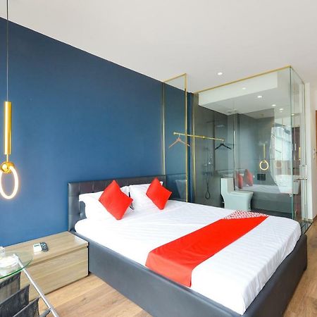 Bh Riverside Hotel Hanoi Esterno foto
