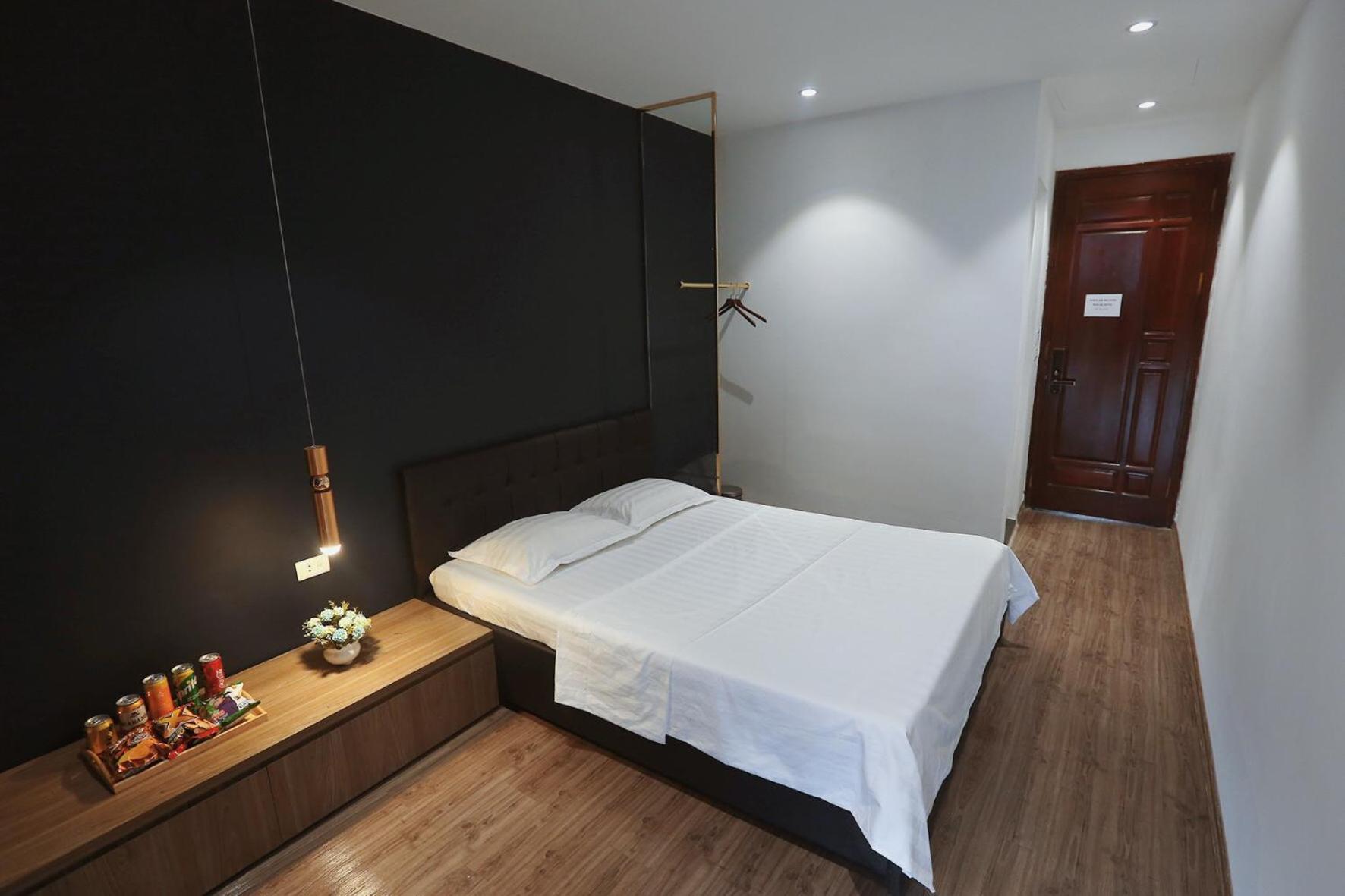 Bh Riverside Hotel Hanoi Esterno foto